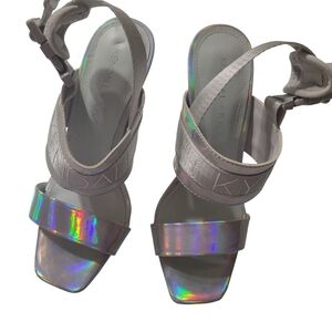 Kendall & Kylie Iridescent Silver Sandals Size 5.5M